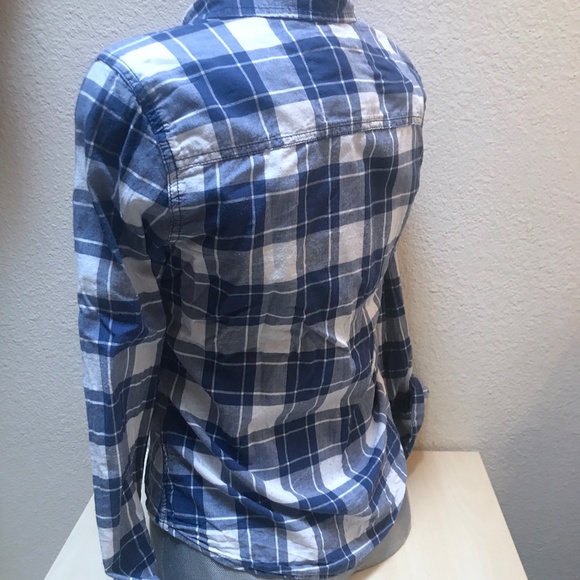 Hollister Shirt Buttondown. Blue & White Plaid. Medium (Juniors). Cotton. - Picture 6 of 11